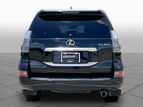Used 2023 Lexus GX 460 Luxury w/ Accessory Package AWD/4WD image 5