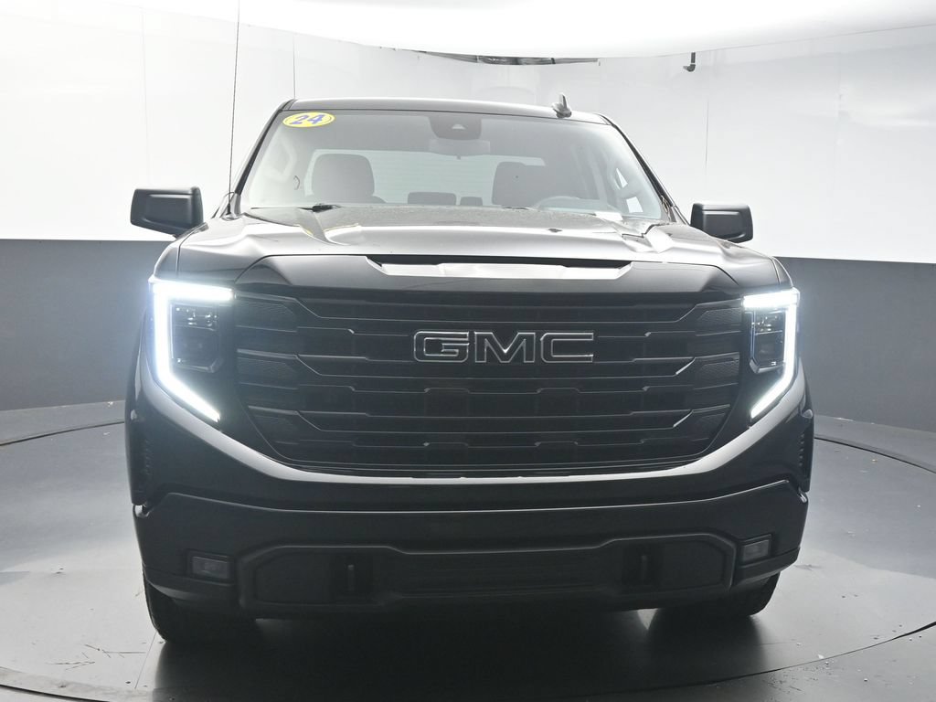 Used 2024 GMC Sierra 1500 Elevation AWD/4WD image 3