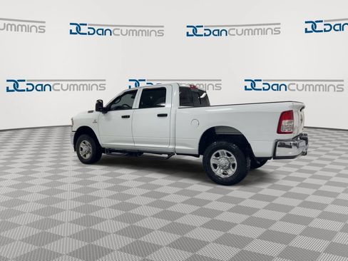 Used 2024 RAM 3500 Tradesman w/ Chrome Appearance Group AWD/4WD image 6