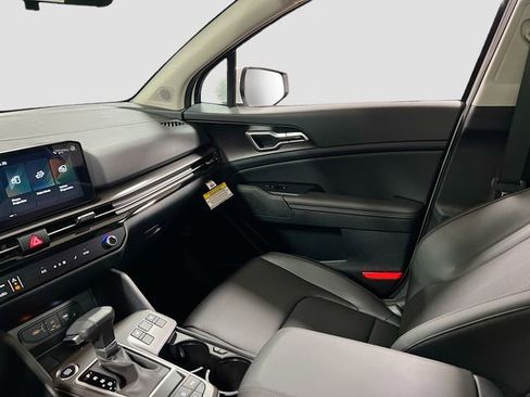 New 2026 Kia Sportage EX image 23