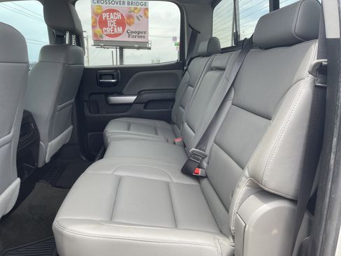 Used 2018 Chevrolet Silverado 2500 LTZ w/ Vortec Plus Package AWD/4WD image 36