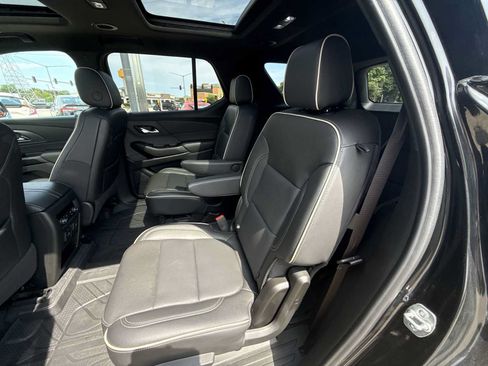 Certified 2023 Chevrolet Traverse Premier w/ Redline Edition AWD/4WD image 26