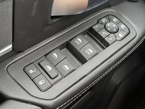 New 2026 RAM 3500 Big Horn AWD/4WD image 23