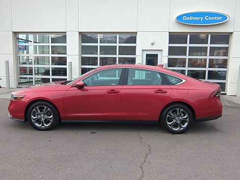 Certified 2024 Honda Accord EX image 9