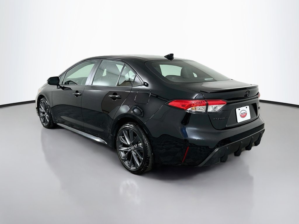 Certified 2026 Toyota Corolla SE FWD image 7