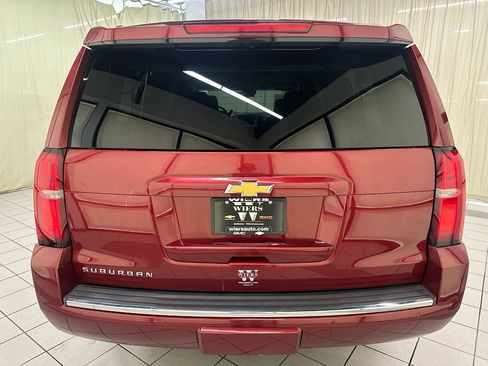 Used 2016 Chevrolet Suburban LTZ image 6