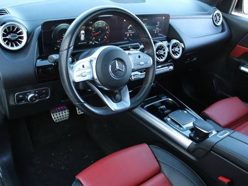 Used 2022 Mercedes-Benz GLA 35 AMG GLA 35 AMG 4MATICﾮ image 8