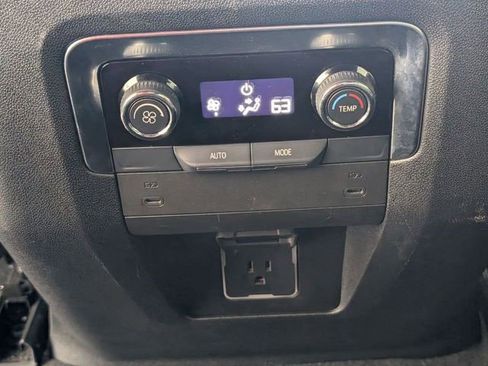 Certified 2025 Chevrolet Tahoe Z71 AWD/4WD image 27