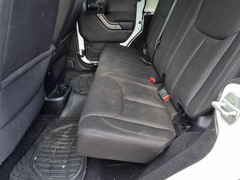 Used 2013 Jeep Wrangler Unlimited Sport AWD/4WD image 14