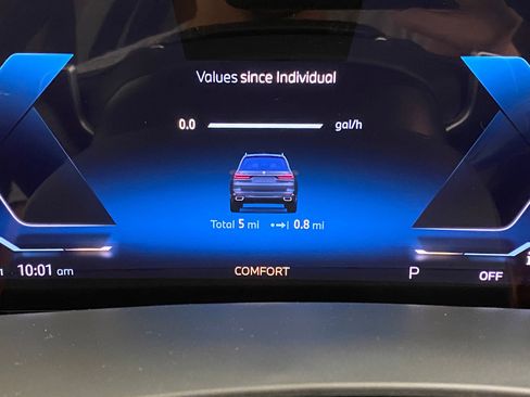 New 2026 BMW X7 xDrive40i image 28