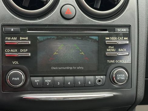Used 2015 Nissan Rogue S w/ Convenience Package FWD image 20