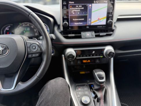 Used 2022 Toyota RAV4 XSE w/ Weather Package AWD/4WD image 8