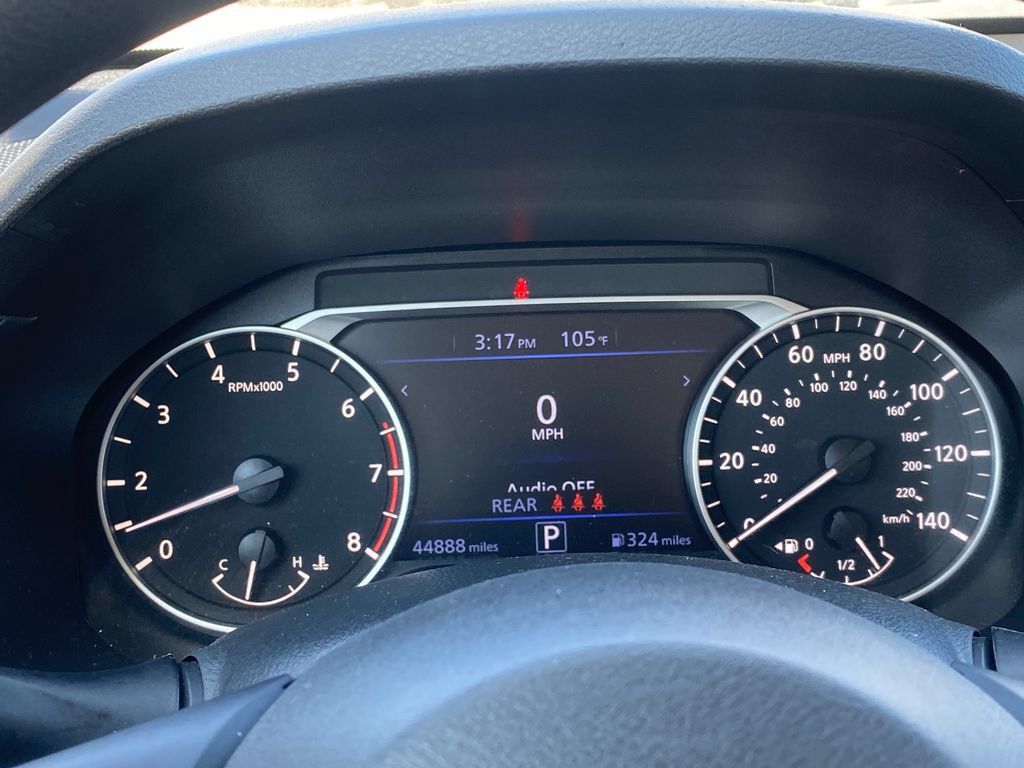 Used 2025 Nissan Altima 2.5 SV FWD image 16