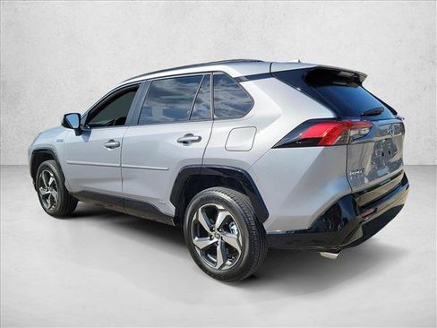 Used 2024 Toyota RAV4 SE AWD/4WD image 7