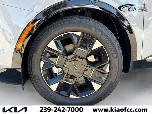 New 2026 Kia Sportage SX image 40