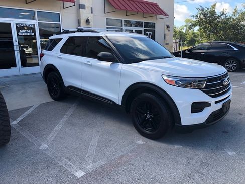 Used 2020 Ford Explorer XLT RWD image 23