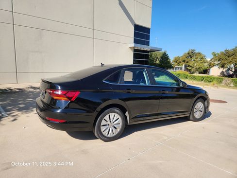 Used 2019 Volkswagen Jetta S image 33