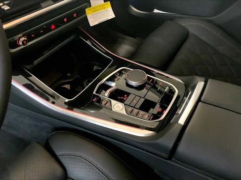 New 2026 BMW X5 xDrive50e w/ M Sport Package image 7