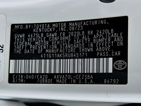 Used 2024 Toyota Camry SE FWD image 12