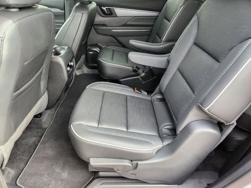 New 2025 Buick Enclave Sport Touring image 8