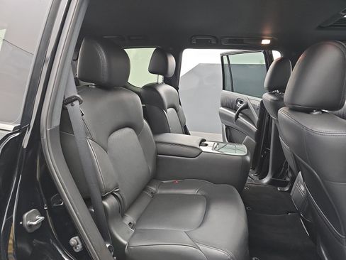 Used 2024 Nissan Armada SL w/ Midnight Edition Package image 47