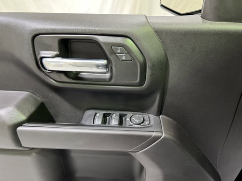Used 2022 Chevrolet Silverado 1500 Custom image 23