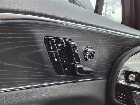 New 2026 Cadillac Lyriq Luxury image 20