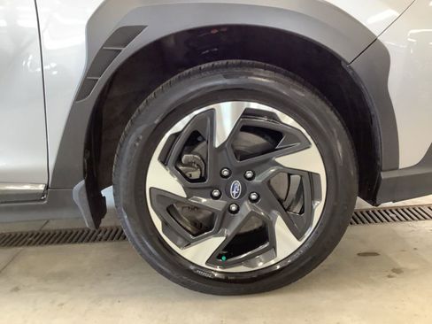 Used 2024 Subaru Crosstrek 2.5i Limited AWD/4WD image 24