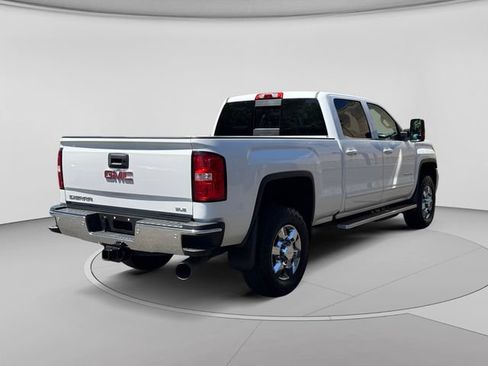 Used 2018 GMC Sierra 3500 SLE w/ SLE Preferred Package AWD/4WD image 5