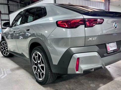 Used 2026 BMW X2 xDrive28i AWD/4WD image 7