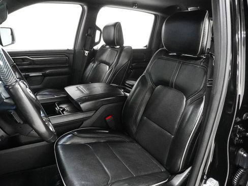 Used 2020 RAM 1500 Limited w/ Black Appearance Package image 5