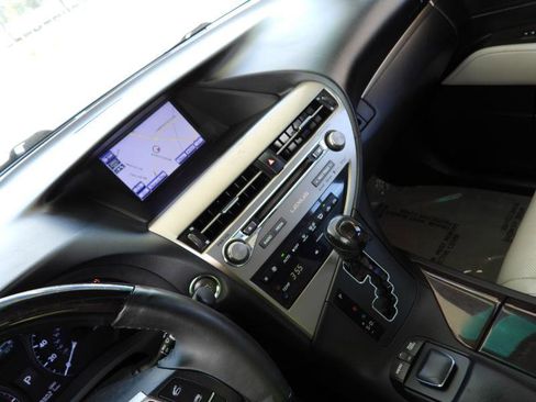 Used 2013 Lexus RX 350 AWD w/ Navigation Pkg image 48
