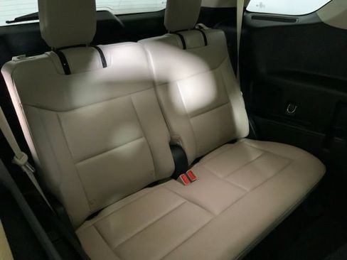 Used 2021 Ford Explorer Limited w/ Equipment Group 301A RWD image 32