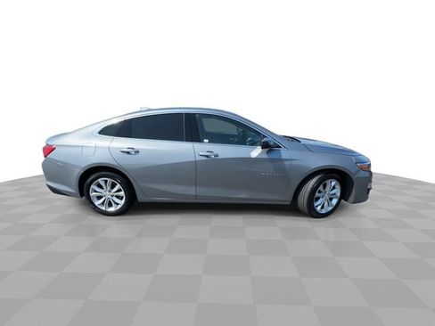 Used 2024 Chevrolet Malibu LT FWD image 9