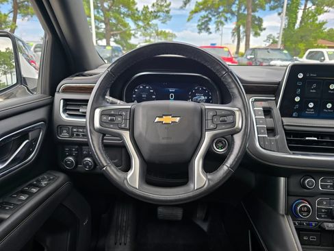 Certified 2022 Chevrolet Tahoe Premier AWD/4WD image 13
