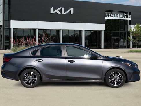 Certified 2024 Kia Forte LXS image 7