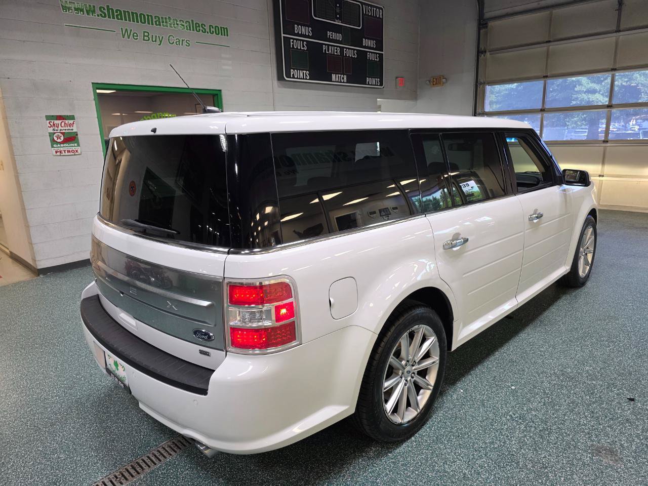Used 2019 Ford Flex Limited AWD/4WD image 6