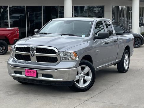 Used 2024 RAM 1500 Classic SLT image 10