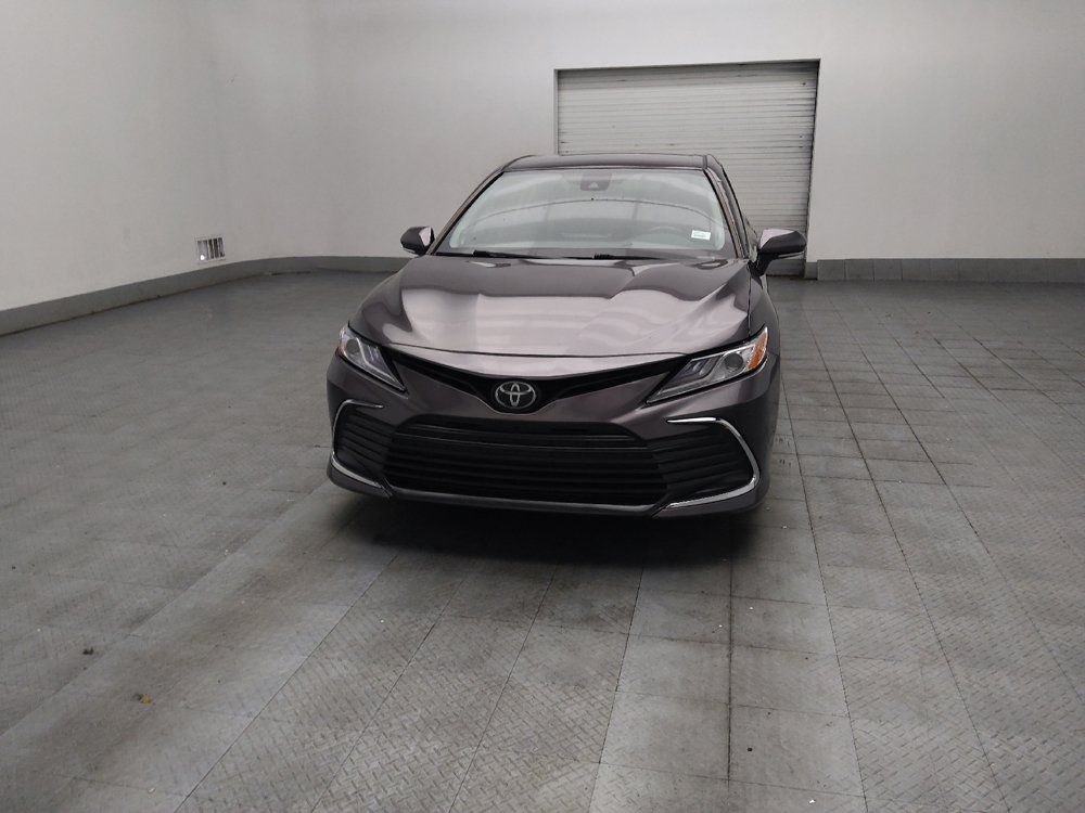 Used 2021 Toyota Camry XLE w/ Navigation Package FWD image 15
