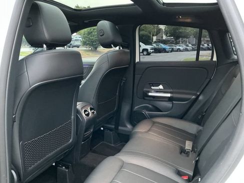 Used 2023 Mercedes-Benz GLA 250 w/ Premium Package image 24
