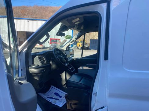 Used 2024 Ford Transit 150 148 Medium Roof w/ Upfitter Package RWD image 3
