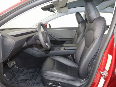 Used 2024 Tesla Model 3 Standard Range image 13