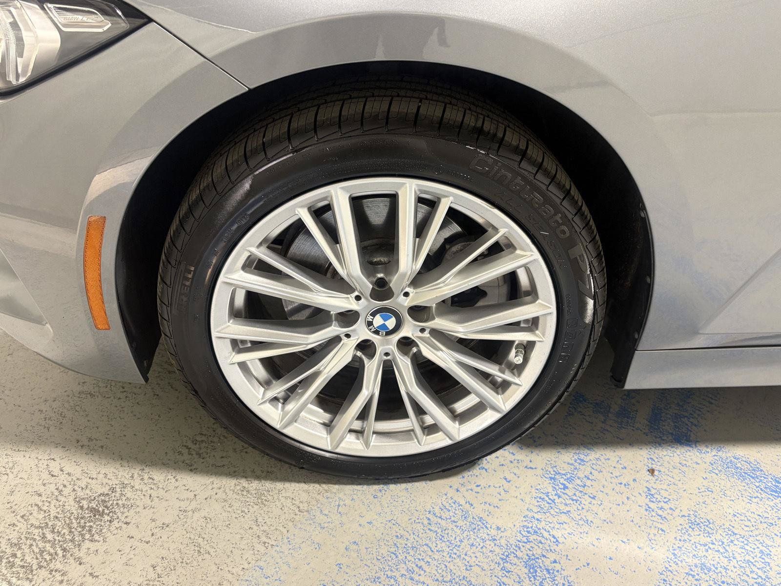 Used 2024 BMW 330i xDrive Sedan w/ Convenience Package AWD/4WD image 35