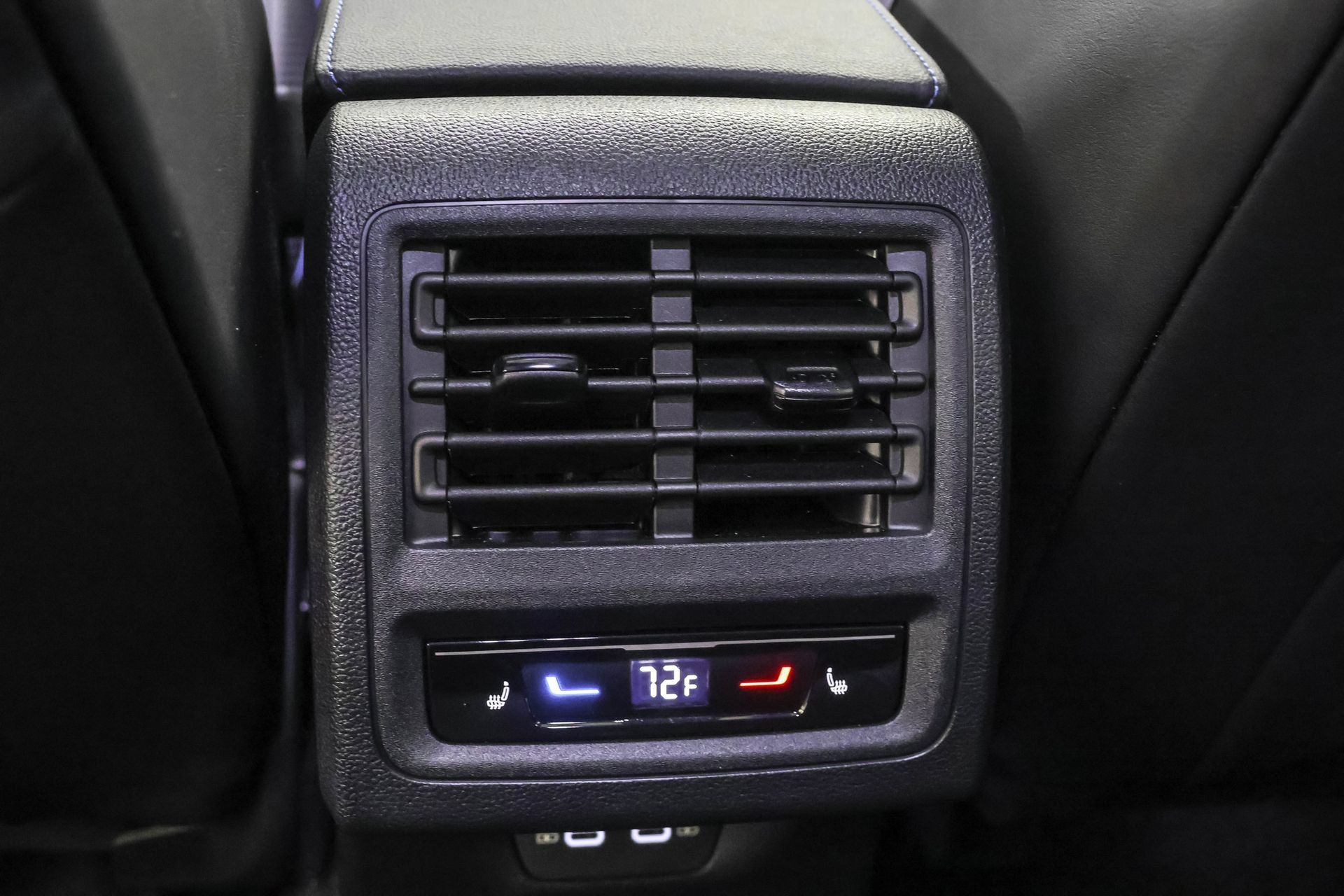 Used 2025 Volkswagen Golf R Black Edition AWD/4WD image 36