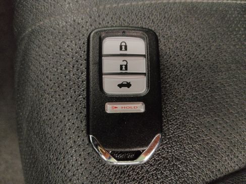 Used 2019 Honda Accord EX-L image 32