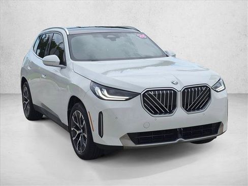 Used 2026 BMW X3 xDrive30i AWD/4WD image 3