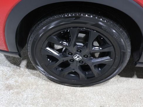 Certified 2025 Honda HR-V Sport image 10