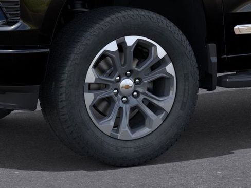 New 2026 Chevrolet Silverado 1500 High Country AWD/4WD image 9