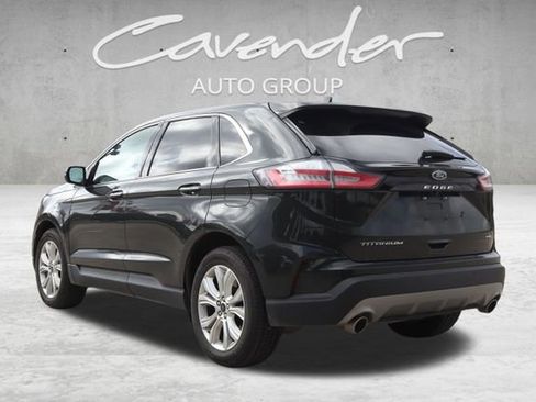 Used 2023 Ford Edge Titanium image 5