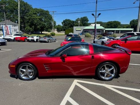 Used 2011 Chevrolet Corvette Coupe w/ Preferred Equipment Group RWD image 8